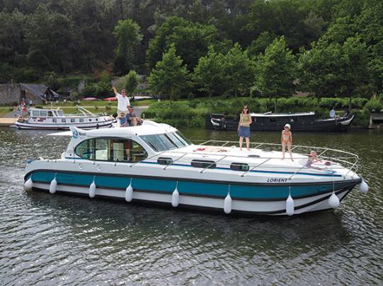 Discover waterways holidays - Boat security