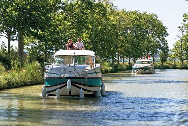 Canal boat hire - Canal du Midi